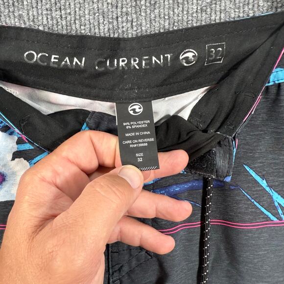 Ocean Current Swim Shorts Men's 32 Black/Blue Floral Allover Beachwear Casual - Picture 6 of 10